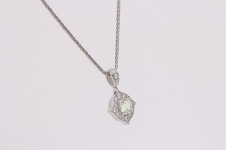 Pt999 プラチナ ライトイエロー 非加熱 サファイア ダイヤモンド ネックレス ジュエリー アクセサリー 人気 おすすめ レディース 非加熱サファイア 0.6ct ダイヤ 0.21ct カラット ナチュラル  山梨県 甲斐市 AQ-172 SJ-85