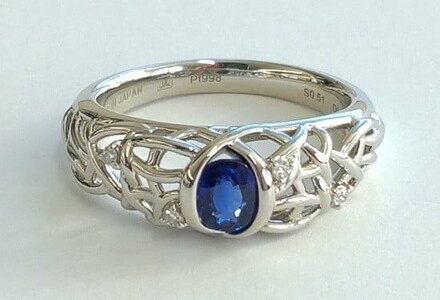 PT999製　ロイヤルブルーサファイア　/　ダイヤモンド　リング　SJ-248