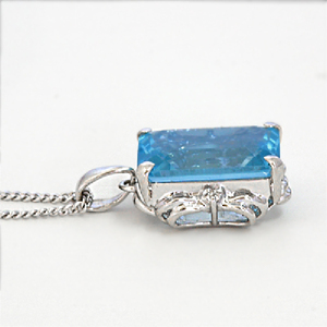 ブルートパーズ ペンダント 8ct 8カラット シルバー925 SV925 大粒 （161275） [山梨 ペンダント ネックレス ブルートパーズ シルバー ジュエリー ダイヤモンド ] 山梨県 甲斐市 BR-59