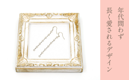 プラチナ　ダイヤ　ステーション　ピアス　管理番号686386　×1ペア 218-004