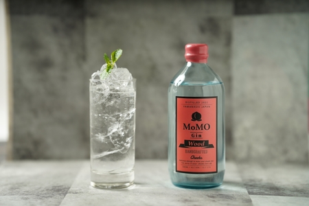 桃のクラフトジン「MoMO GIN Wood」1本 230-001