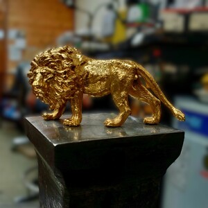 純金　ライオン　100g　252-008