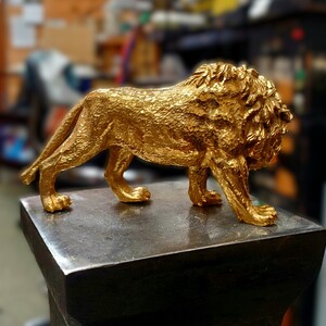 純金　ライオン　100g　252-008