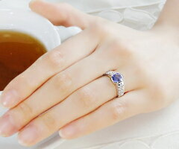 指輪 天然 ダイヤモンド SIクラス タンザナイト 1.0ct オーバルカット【プラチナ950】r-129（KRP）N6-1411