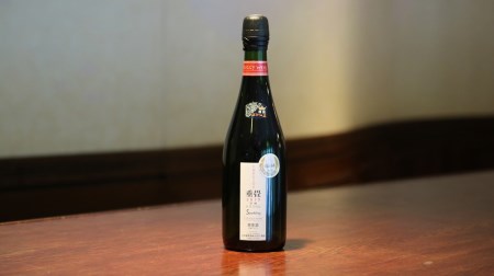 大和葡萄酒「重畳」(スパークリングワイン・辛口)　B-670