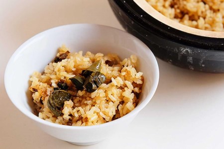 国産黒あわび使用 あわびの 煮わた（約80g) みな与謹製 珍味 おつまみ ご飯のお供 / 百花 / 山梨県 中央市 [21470596]