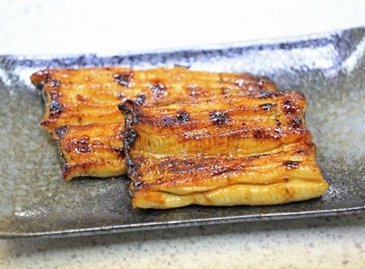 【中央市共通返礼品】国産うなぎ　職人手焼き蒲焼2尾（約260g） [5839-1508] 