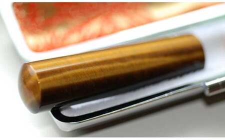 【天然石】虎目石印鑑(タイガーアイ)　12mm丸60mm丈　トカゲ革ケース [5839-1715]