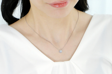 Pt900【0.5ctUP】Hカラー フクリン留め 一粒 ダイヤモンド ネックレス CSN00180 SWAV042｜山梨県 昭和町 ジュエリー アクセサリー ギフト プレゼント 贈り物 記念日 誕生日 カジュアル フォーマル オケージョン
