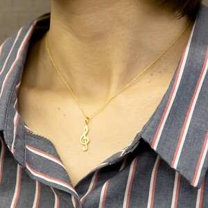 24金 ペンダントトップ レディース 純金 ネックレス チャーム ト音記号 ゴールド 24k 音符 k24 K24 音楽 女性 人気 地金 プレゼント ギフト 贈り物 普段使い190729101c SWAA218