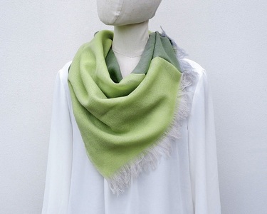 ストール　富士桜工房　KASANE（若草花）