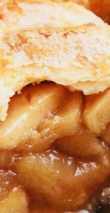 【Tartecafe】甲州ワイン煮アップルタルト