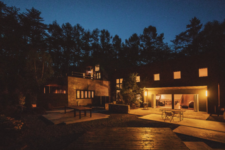 yl&Co.Hotel in Mt.Fuji 宿泊クーポンチケット100,000円 NSAI003