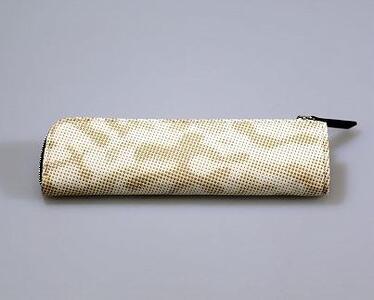 甲州印伝「URUSHINASHIKA」ペンケース