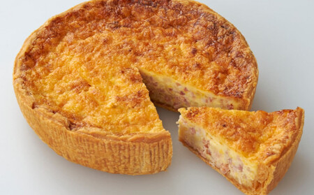 自家製 キッシュ ロレーヌ（グリエールチーズとベーコン）Quiche Lorraine (直径11cm) 約210g