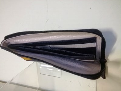 「鞄工房　香」キリン柄レザー長財布（パープル）