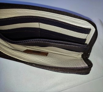 「鞄工房　香」キリン柄レザー長財布（パープル）