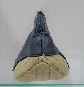 「鞄工房　香」くじらのポーチ ブルー