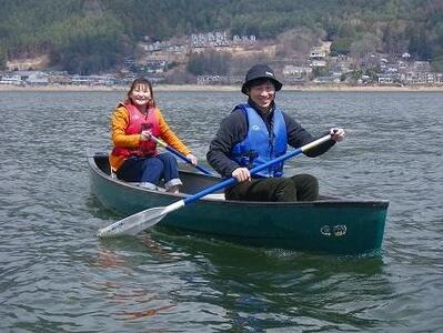 雄大な富士山をバックにカナディアンカヌーで湖を満喫！