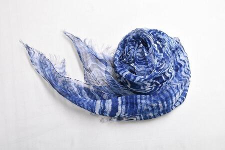 リネンストール藍染め 板締め絞り/ハーフサイズ(極細麻糸ラミー)(男女兼用)天然素材ストール専門店muto