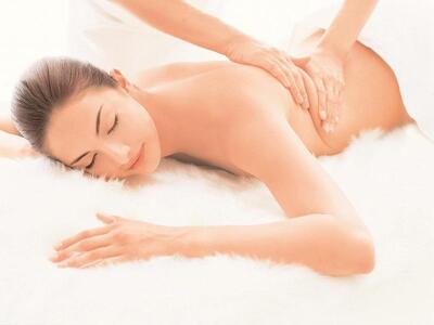 【桜庵】桜庵河口湖ホテルの平日食事+エステ付ペア宿泊券(スタンダード)