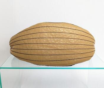 「鞄工房　香」くじらのポーチ ブラウン