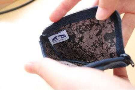 オリジナル印伝「狼と塩」小銭入れ白漆バージョン【tab0142】