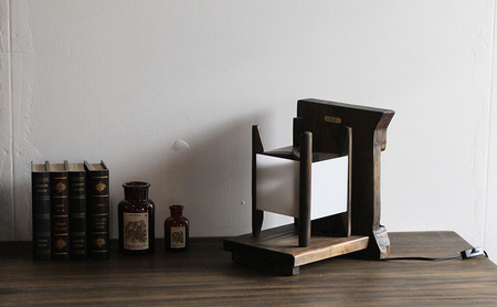 古材 台座付き 糸車 テーブルランプ おしゃれ 間接照明 和室 和モダン 照明 アンティーク 木製 無垢材 玄関 寝室 床の間 和風 一人暮らし 古民家 古家具 古道具 リメイク 昭和レトロ 家具 手作り 長野市