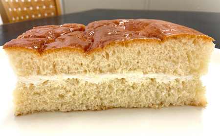 牛乳パン（ミルク）８個セット