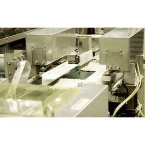 信州戸隠産半なまそば詰合せ　６人前　つゆ・七味付