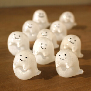 立てて飾れるおばけ箸置き《木箱セット》