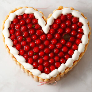 最高級洋菓子 特注ハート型シュス木苺レアチーズケーキ30cm