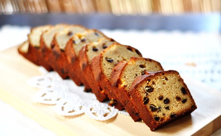 ラムレーズンパウンドケーキ 2本 お菓子 焼菓子 スイーツ 洋菓子 おやつ 食後 ティータイム ラム酒 洋酒 しっとり 信州小麦 新鮮 卵 使用 大人