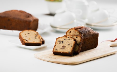 ラムレーズンパウンドケーキ 2本 お菓子 焼菓子 スイーツ 洋菓子 おやつ 食後 ティータイム ラム酒 洋酒 しっとり 信州小麦 新鮮 卵 使用 大人