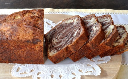 チョコレートマーブルパウンドケーキ 2本 お菓子 焼菓子 スイーツ 洋菓子 おやつ 食後 ティータイム 信州小麦 新鮮卵 使用 甘さ控えめ 素材 味わい 子供 大人 