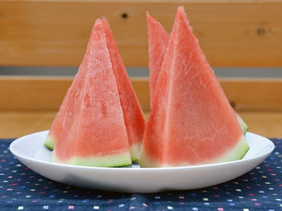 【先行受付：2026年7月発送】信州波田産 贈答用 高級スイカ！ 信州の癒し 【極上】 4L～5Lサイズ 1玉