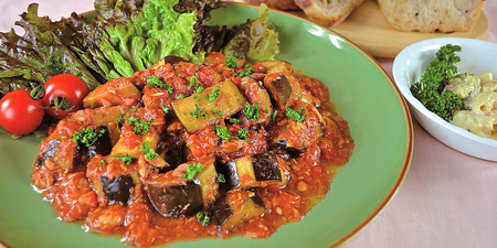 信州生まれのケチャップ国産つぶ野菜入り190g×15本セット