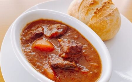 ワイナリー限定品「椀子シラー ブロック13」×「鹿肉の赤ワイン煮込み(200g×2食)」ペアリングセット ワイン 赤ワイン お酒 酒 アルコール 鹿肉 長野 長野県 上田市