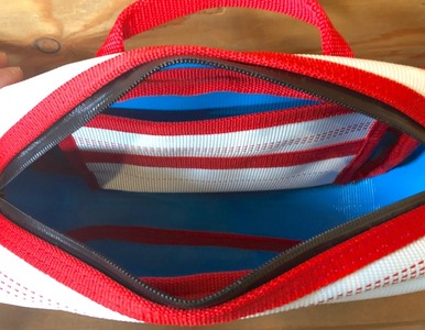 11-63R　【SUWAプレミアム】FIRE HOSE PRODUCTS　ウエストバック　ホワイト（パイピングカラー：赤）／ワンショルダー バッグ ショルダー ななめ メンズ 信州 諏訪