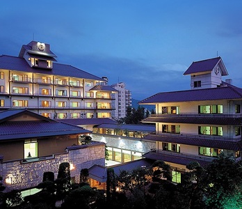 上諏訪温泉 鷺乃湯 ペア宿泊券 / 宿泊 観光 諏訪湖 信州 長野県 諏訪市 諏訪 [13-01]