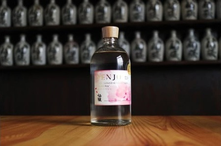 SENJO　クラフトジン　SAKURA　700ml（桜の葉から抽出した桜の香りのジン）【016-19】 | 高遠 桜の葉 ジン SENJO 桜 米由来 スピリッツ 伊那市 長野県 信州