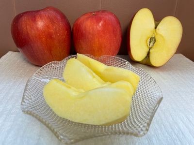 【010-11】幻のりんごあいかの香り3キロ　信州が生んだ希少なりんごです（りんご・リンゴ・林檎）