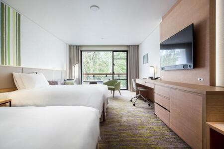 ANA ホリデイ・インリゾート信濃大町くろよん 宿泊利用券 （30,000円分）