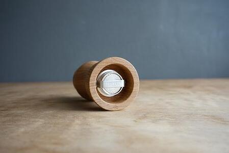 ペッパーミル 4インチ エンジュ | 職人 手作り 受注生産 オリジナル 天然 木材 料理 食事