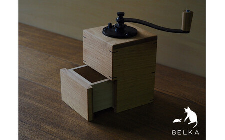 国産山桜のコーヒーミル 手打ちアイアンハンドル≪出荷時期：受注後5ケ月ほどで出荷予定≫ 