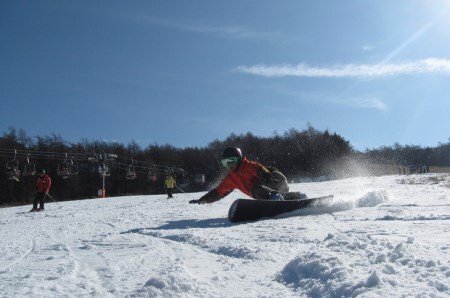 湯の丸スキー場 【早割】リフト1日券(全日)×2枚セット | 長野県 東御市 湯の丸高原 スキー チケット リフト券 回数券 引換券