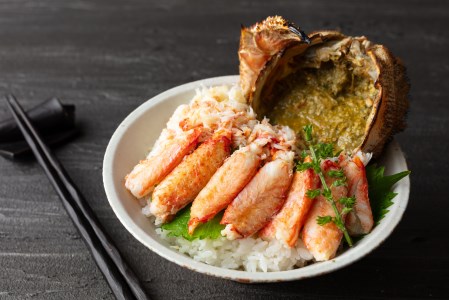 コラボ商品!毛蟹丼セット 玄米ゆめぴりか30kg+毛ガニ(400g×2)【4902-R4】