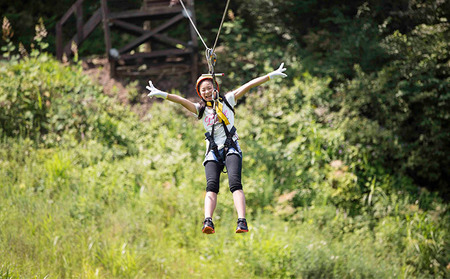 軽井沢プリンスホテルスキー場 ジップラインアドベンチャー 2名 ご利用券 4月29日 金 10月10日 月 長野県軽井沢町 ふるさと納税サイト ふるなび