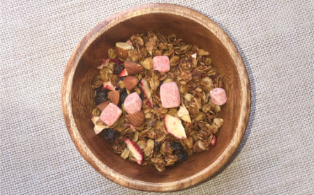 軽井沢高原いちご手作りグラノーラ 330g×3袋_  穀物加工品 _【1591174】