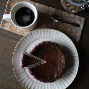 【2026年発送】バスク風軽井沢高原ブルーベリーチーズケーキ(5号サイズ)【配送不可地域：離島】【1649331】